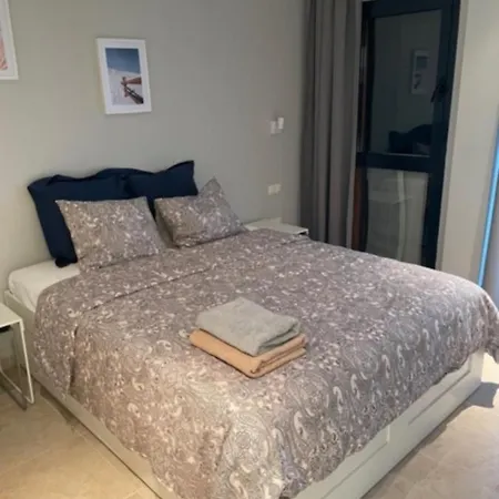Belle Vue Triplex On The Hill Apartamento